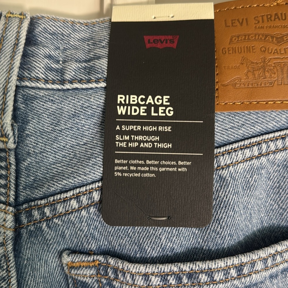 Levi's Ribcage Wide Leg Jeans - Picture 7 of 12